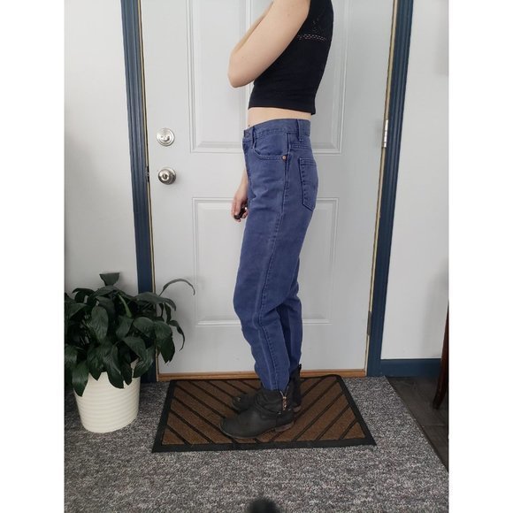 Vintage 90s Levis Tapered Leg Mom Jeans‎ - Picture 2 of 5